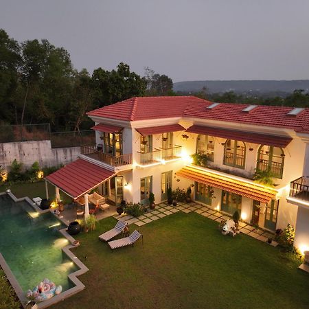 瓦加托Casa Azul- Luxury 4Bhk Assagao With Private Pool别墅 外观 照片