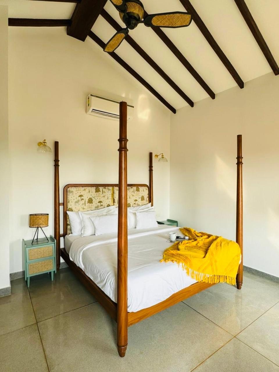 瓦加托Casa Azul- Luxury 4Bhk Assagao With Private Pool别墅 外观 照片